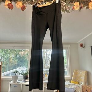 Fabletics Black Ribbed Flared Yoga Pants - Size L (short)
